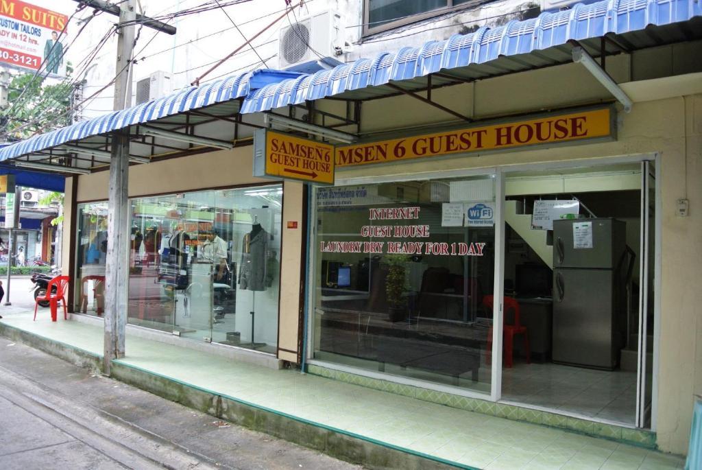 Q6 At 6 Hostel Bangkok Bagian luar foto